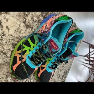ASICS gel noosa tri 9 running shoes